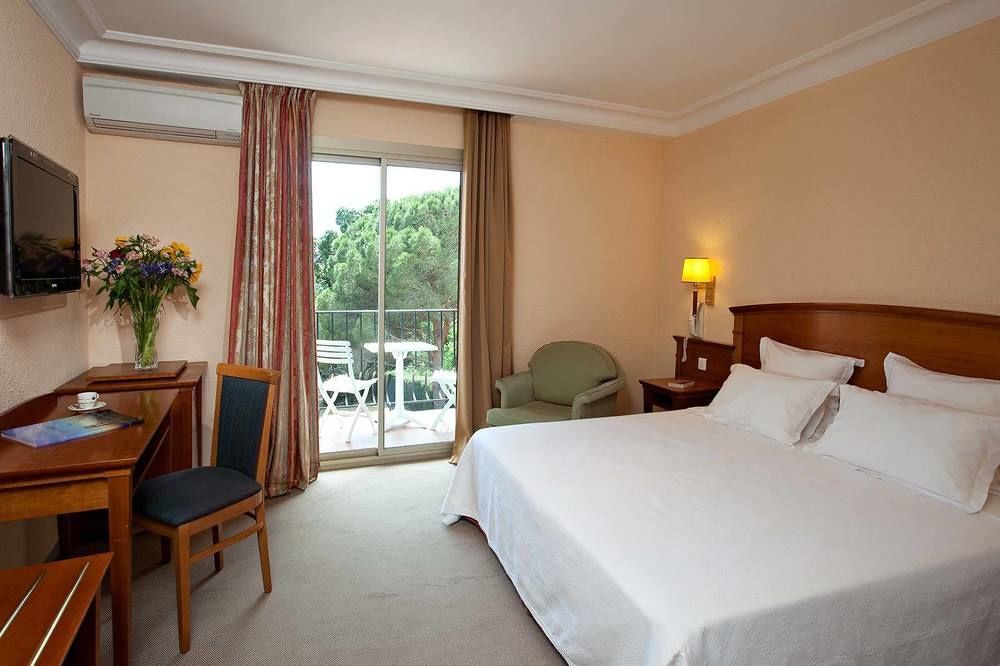 Du Parc Sur Hotel
